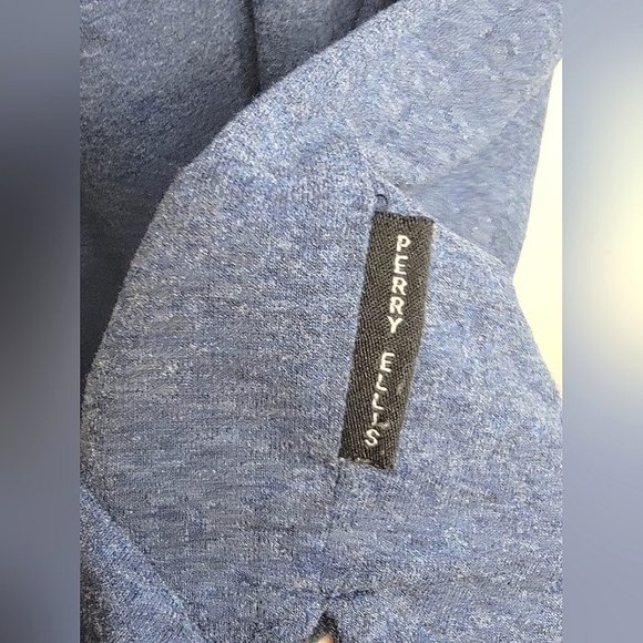 Men's Perry Ellis Short Sleeve Tee, Size Medium - Picture 2 of 4